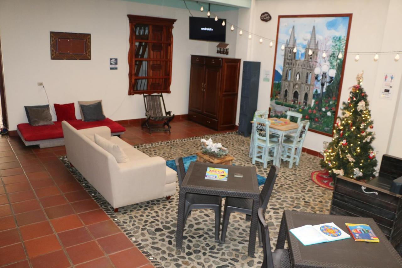 Candileja Hostel Jardin Luaran gambar